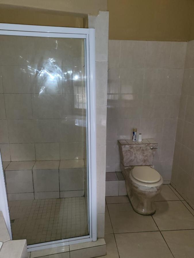 Albatrossways Lodge Sandton Luaran gambar