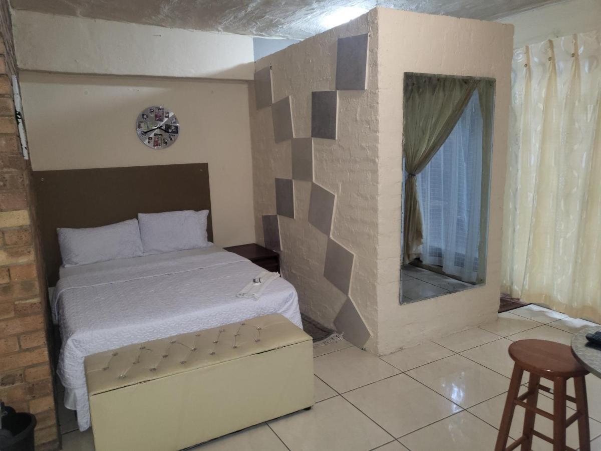 Albatrossways Lodge Sandton Luaran gambar